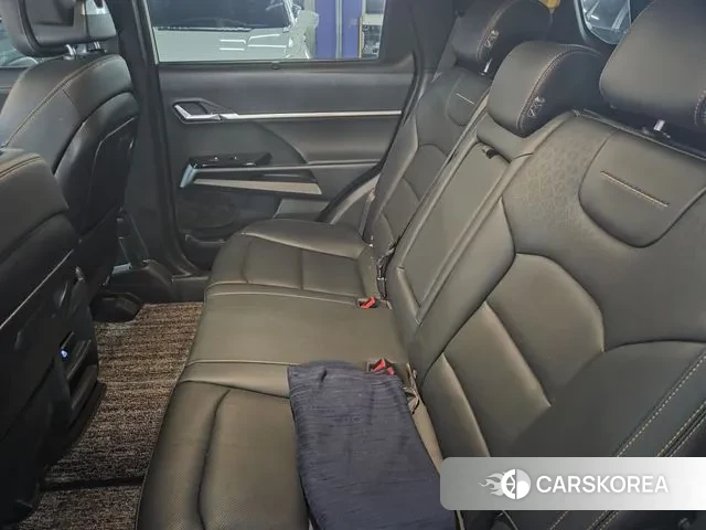 Ssangyong Torres EVX 2024 Белый из Кореи, фото 4