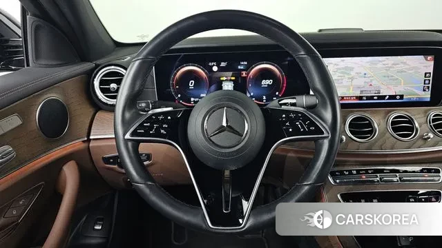 Mercedes-Benz E-Class W213 2022 Черный из Кореи, фото 4