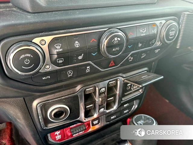 Jeep Wrangler (JL) 2019 Белый из Кореи, фото 4