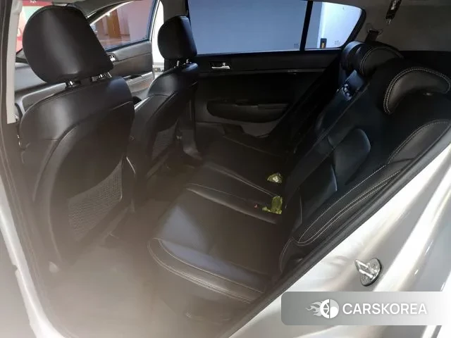 Kia Sportage The Bold 2020 Серебряный из Кореи, фото 4