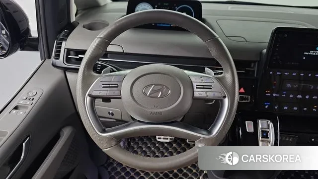 Hyundai Staria 2023 Черный из Кореи, фото 4