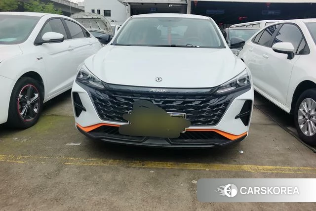Dongfeng Fengshen Yi Hyun 2023 Белый из Китая, фото 4