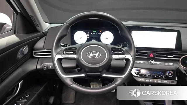 Hyundai The New Avante (CN7) 2023 Белый из Кореи, фото 4