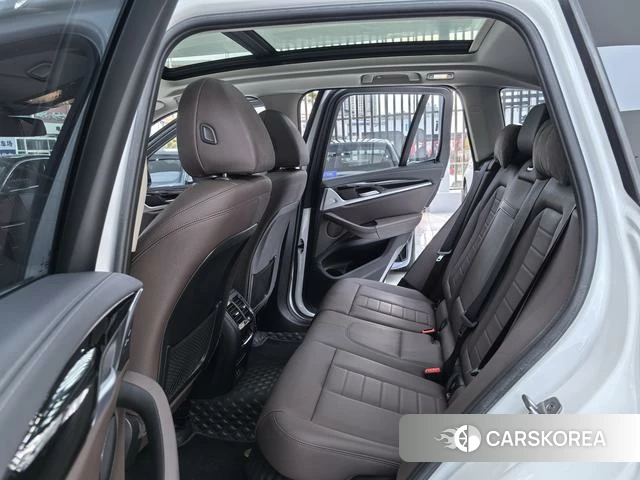 BMW iX3 2021 Белый из Китая, фото 4