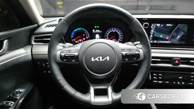 Kia K5 Hybrid 3rd Generation 2023 Черный из Кореи, фото 4