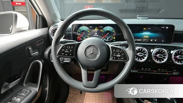 Mercedes-Benz A-Class W177 2020 Белый из Кореи, фото 4