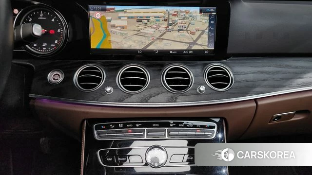 Mercedes-Benz E-Class W213 2020 Белый из Кореи, фото 4