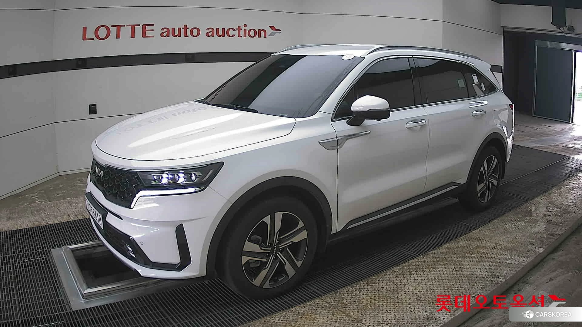 Kia Sorento Hybrid 2023 Белый из Кореи, фото 4