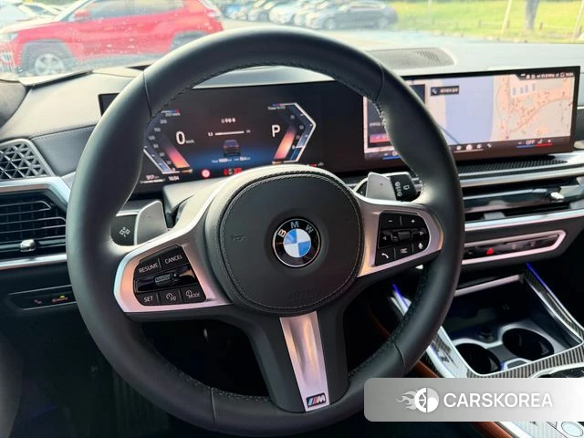 BMW X7 (G07) 2025 Черный из Кореи, фото 4