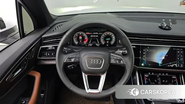 Audi Q7 (4M) 2021 Белый из Кореи, фото 4