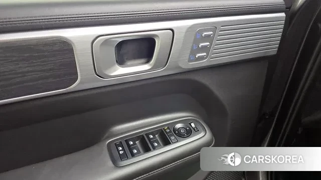 Hyundai Santa Fe (MX5) 2023 Серый из Кореи, фото 4