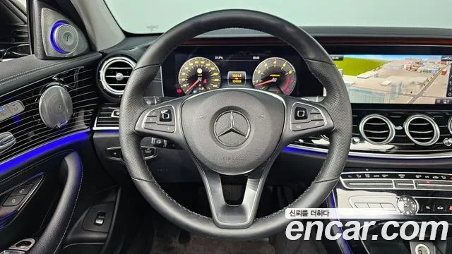 Mercedes-Benz E-Class W213 2018 Черный из Кореи, фото 4