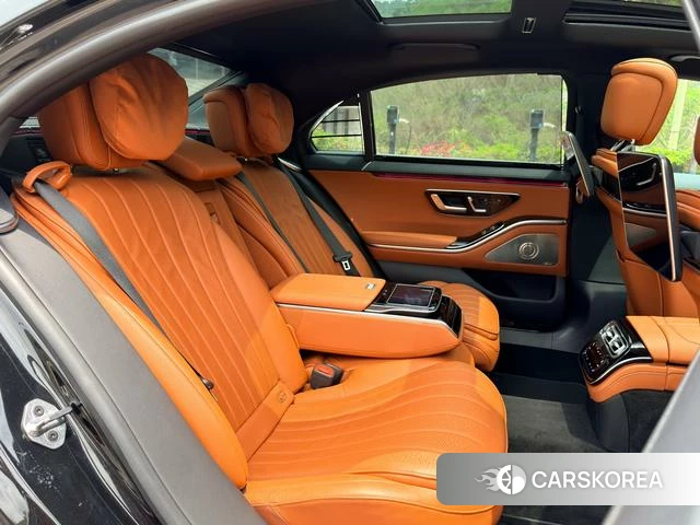Mercedes-Benz S-class 2021 Черный из Китая, фото 4