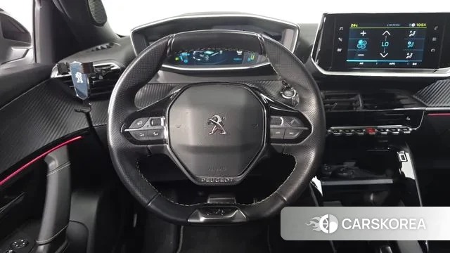 Peugeot e-2008 second generation 2022 Белый из Кореи, фото 4