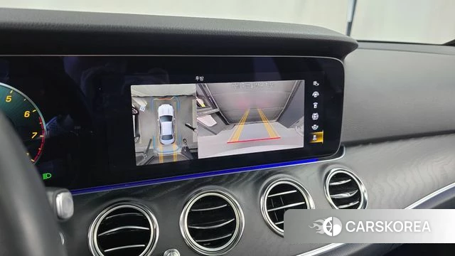 Mercedes-Benz E-Class W213 2023 Белый из Кореи, фото 4