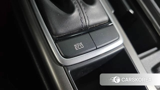 Kia The New K5 2nd generation 2019 Белый из Кореи, фото 4