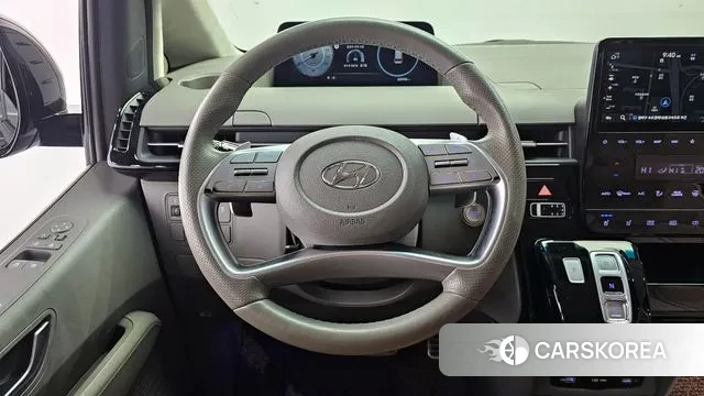Hyundai Staria 2022 Черный из Кореи, фото 4