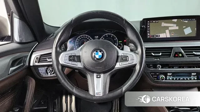 BMW 5 Series (G30) 2019 Черный из Кореи, фото 4