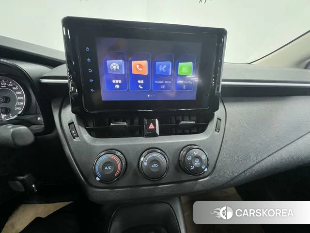 Toyota Corolla 2023 Белый из Китая, фото 4