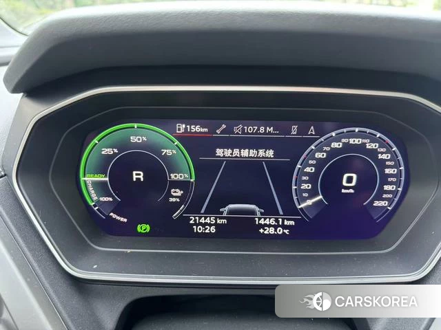 Audi Q4 e-tron 2024 Темно-серый из Китая, фото 4