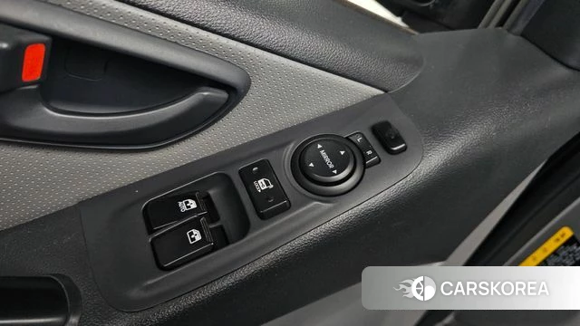 Hyundai The New Grand Starex 2018 Черный из Кореи, фото 4