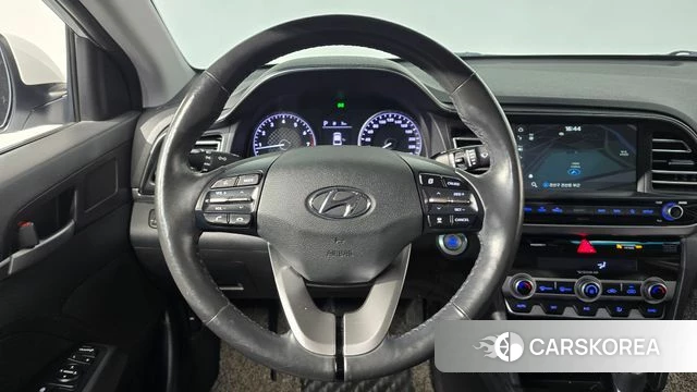 Hyundai The New Avante AD 2018 Белый из Кореи, фото 4