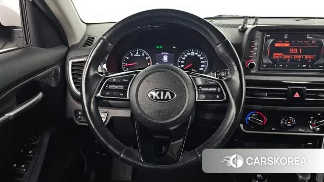 Kia Seltos 2021 Белый из Кореи, фото 4