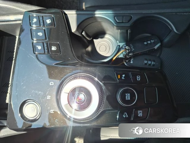 Kia Sportage 5th Generation Hybrid 2023 Серый из Кореи, фото 4