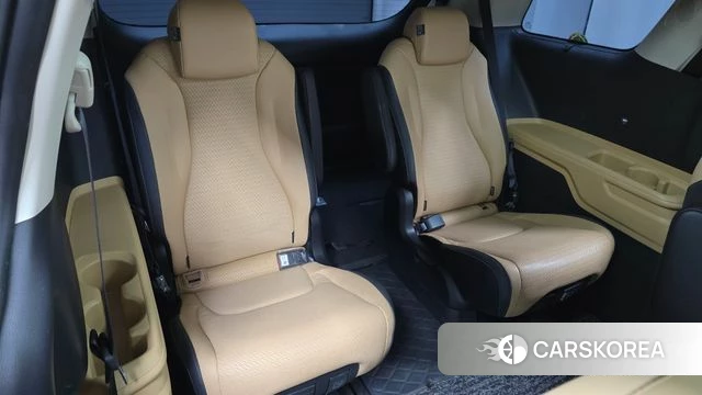 Kia Carnival 4th generation 2023 Белый из Кореи, фото 4