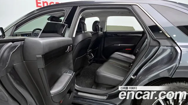 Hyundai Grandeur (GN7) id 2389497 из Кореи 4