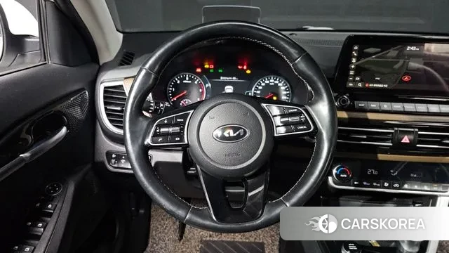 Kia Seltos 2020 Белый из Кореи, фото 4