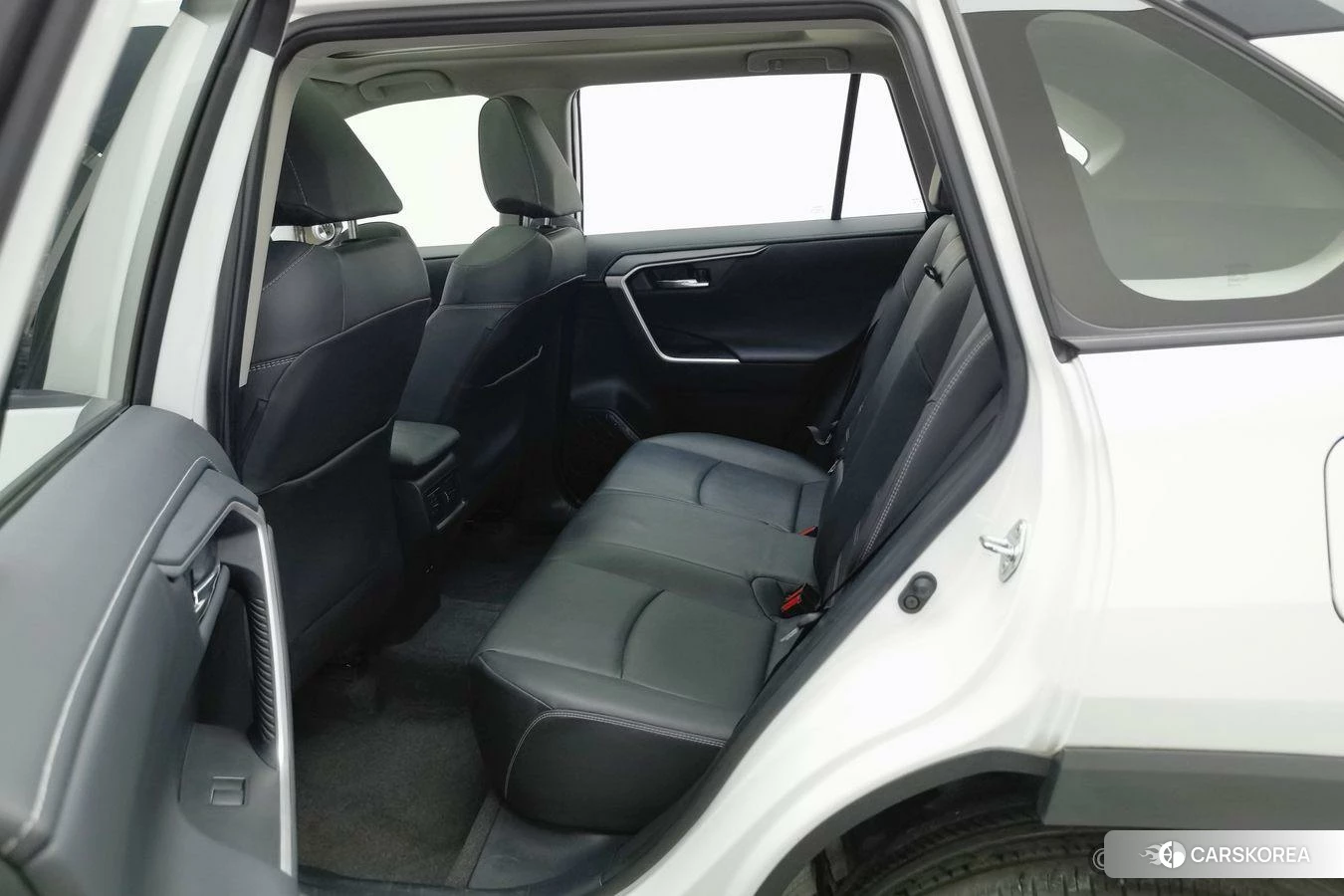 Toyota RAV4 Rongfang 2023 Белый из Китая, фото 4