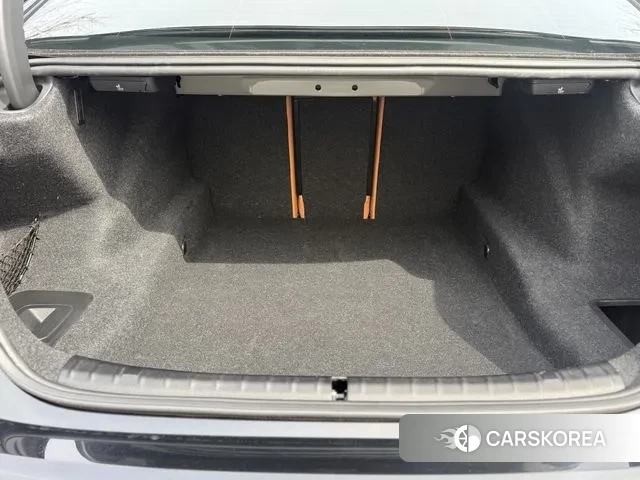 BMW 5 Series (G30) 2021 Черный из Кореи, фото 4