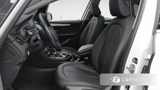 BMW 2 Series Active Tourer (F45) 2018 Черный из Кореи, фото 4