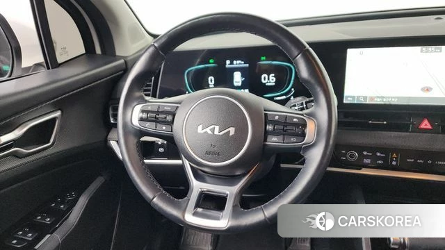 Kia Sportage 5th Generation 2023 Белый из Кореи, фото 4