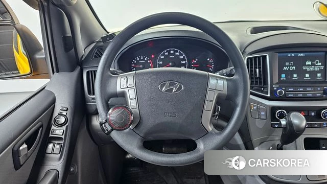 Hyundai The New Grand Starex 2020 Желтый из Кореи, фото 4