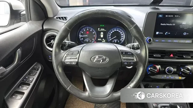 Hyundai The New Kona 2021 Серебристо-серый из Кореи, фото 4