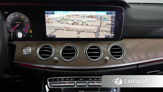 Mercedes-Benz E-Class W213 2019 Серый из Кореи, фото 4