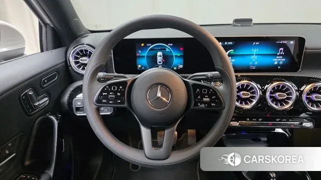 Mercedes-Benz A-Class W177 2020 Белый из Кореи, фото 4