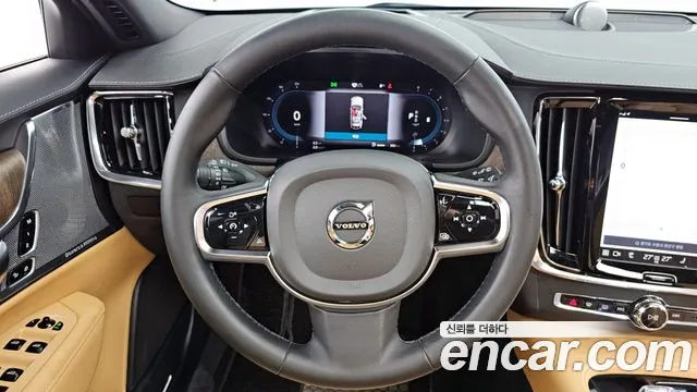 Volvo V90 Cross-Country 2023 Белый из Кореи, фото 4