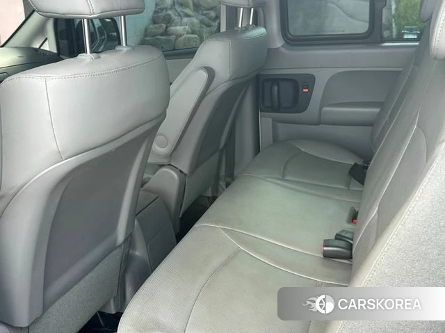 Hyundai The New Grand Starex 2019 Серебристо-серый из Кореи, фото 4