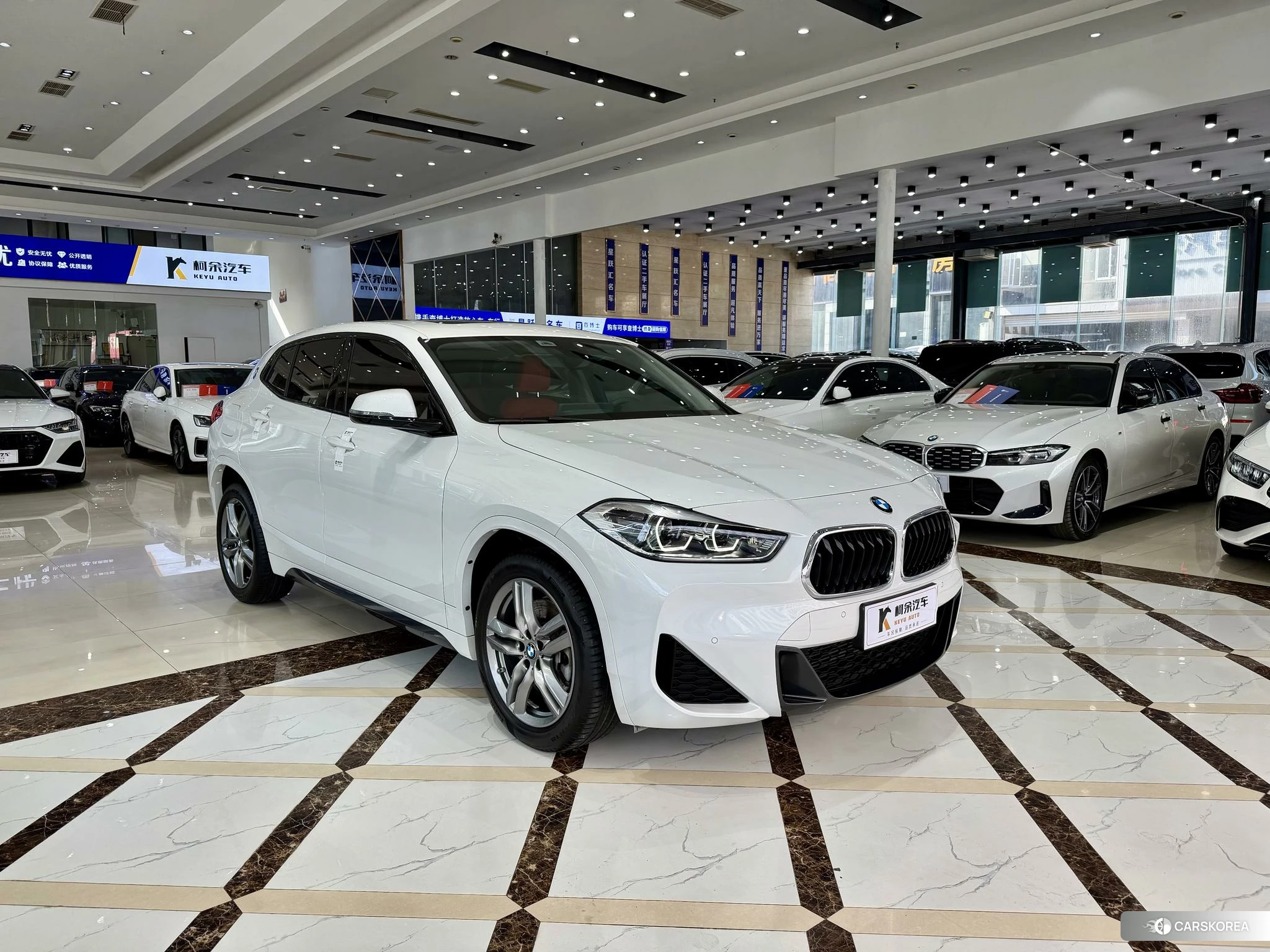 BMW X2 2022 Белый из Китая, фото 4
