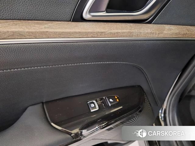 Kia K5 Hybrid 3rd Generation 2023 Черный из Кореи, фото 4