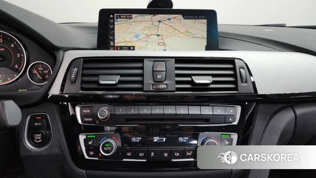BMW 3 Series (F30) 2018 Черный из Кореи, фото 4