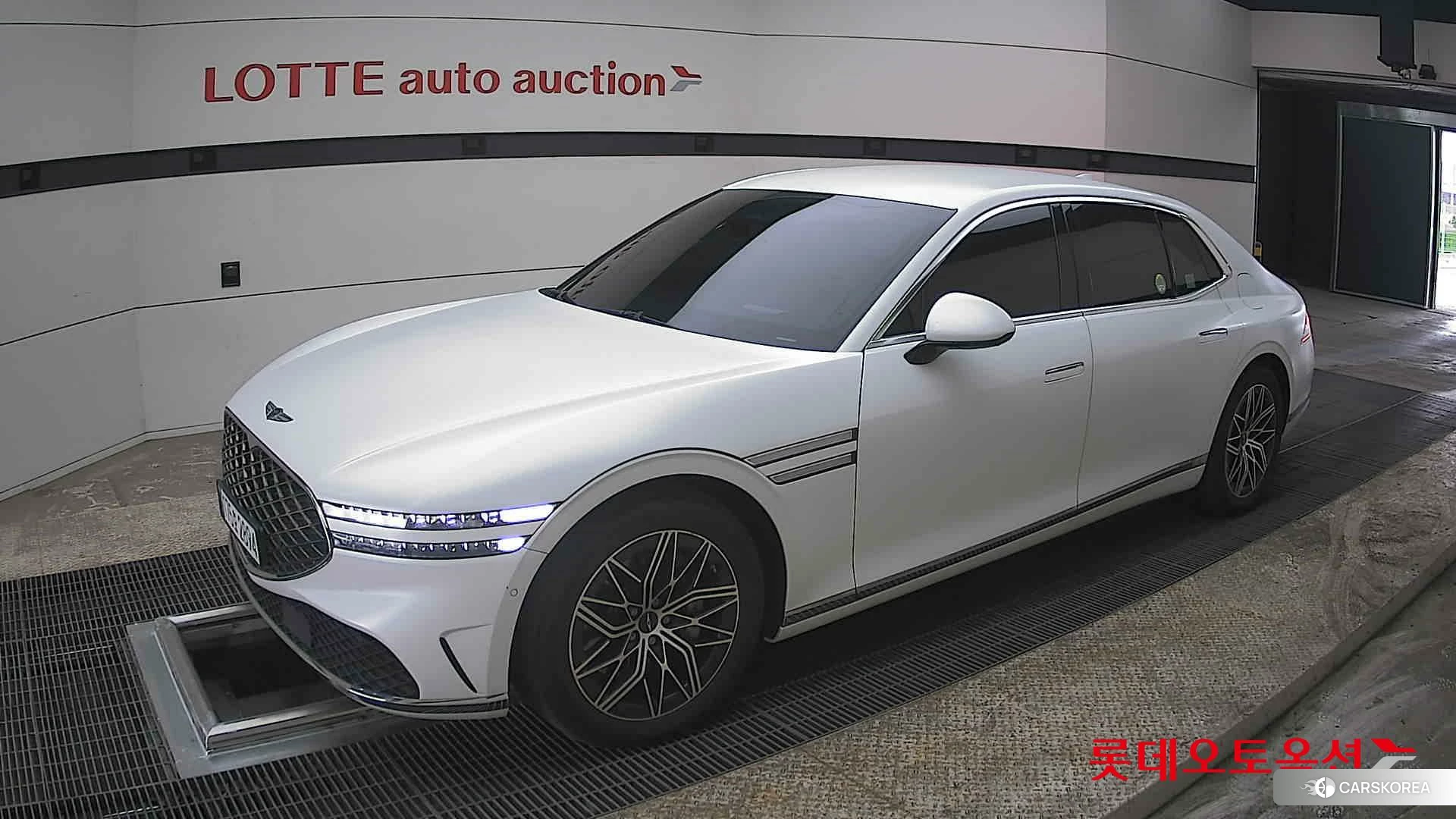 Hyundai G90 2023 Verbier White (Matte) из Кореи, фото 4