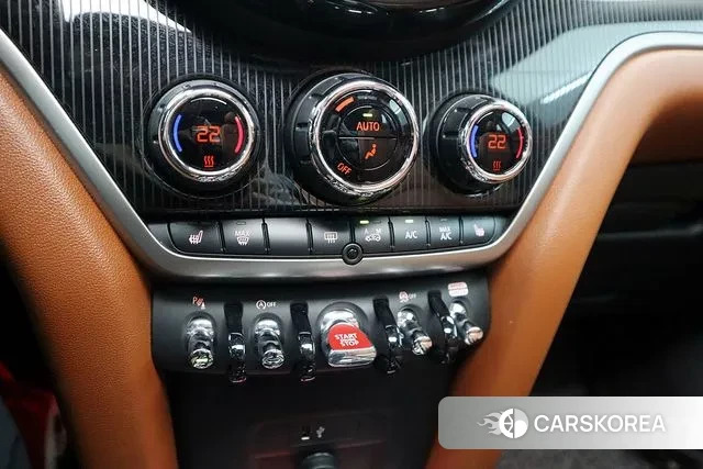 Mini Cooper Countryman 2024 Небесно-голубой из Кореи, фото 4
