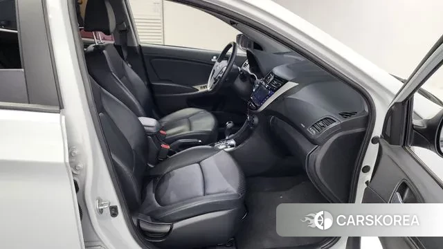 Hyundai Accent (New type) 2019 Белый из Кореи, фото 4