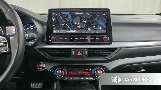 Kia The New K3 2nd generation 2022 Белый из Кореи, фото 4