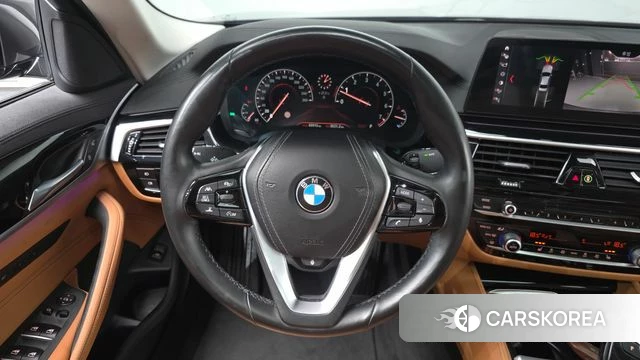 BMW 5 Series (G30) 2019 Серый из Кореи, фото 4
