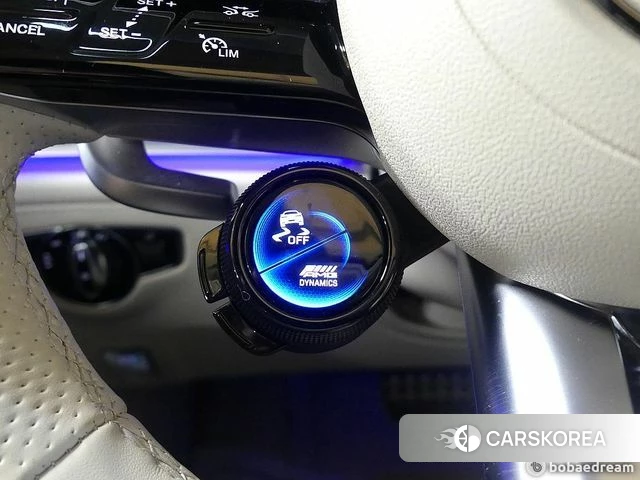 Mercedes-Benz AMG GT 2023 Белый из Кореи, фото 4